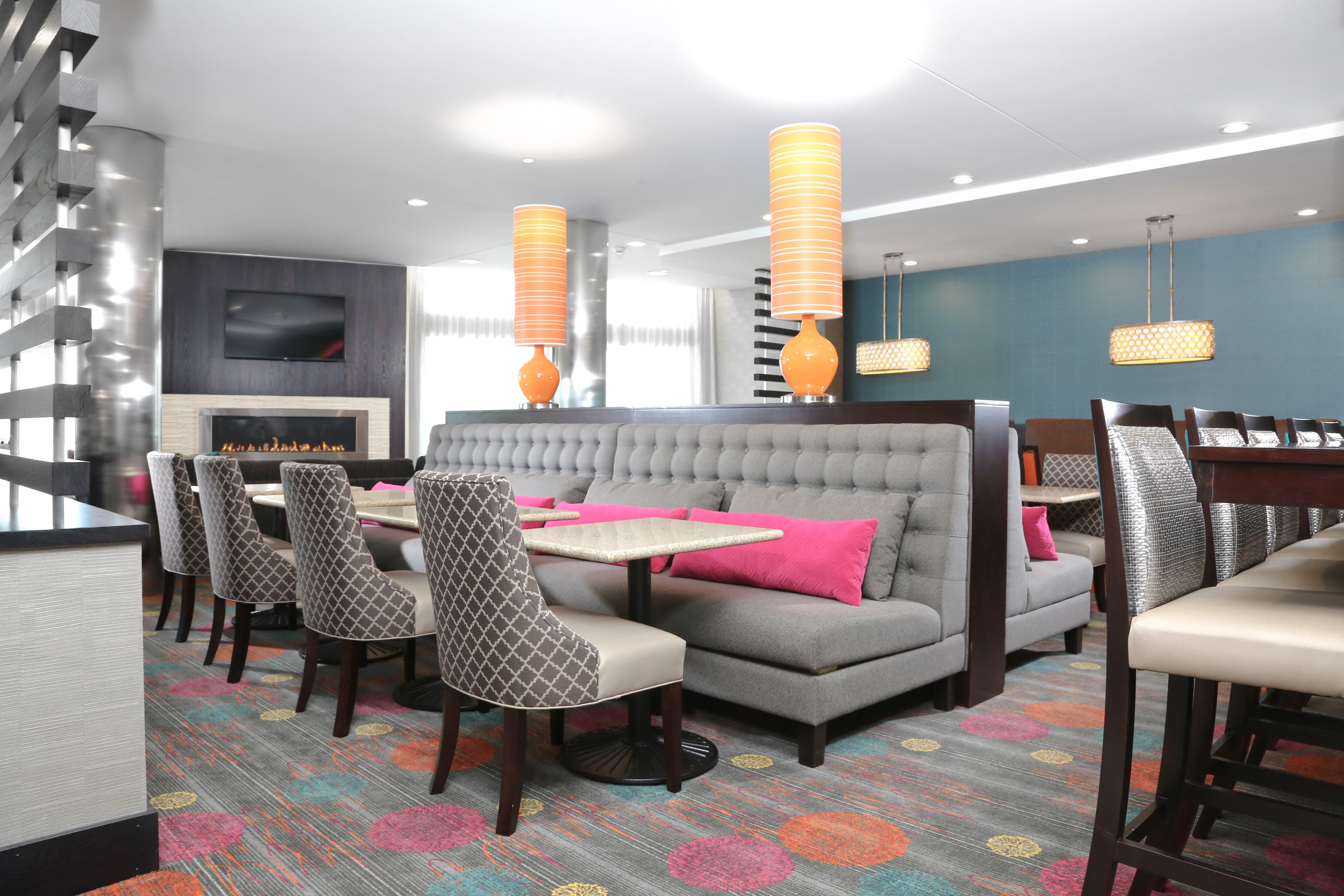 Holiday Inn Express Moline - Quad Cities Area By Ihg Eksteriør bilde